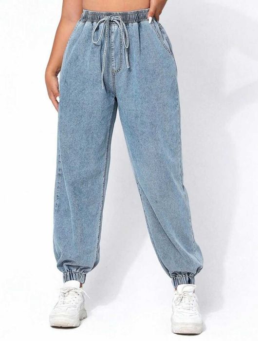 Calça Denim Nova