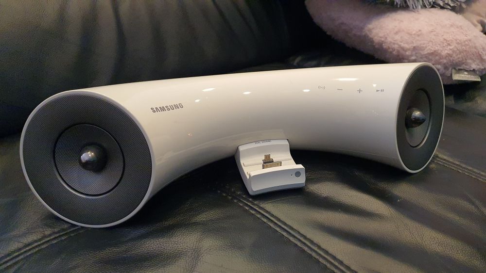 Colunas de Som, Doc, Samsung