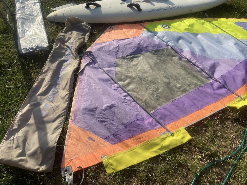 Deska windsurfingowa Hifly 160l mieczowa z pędnikiem kompletna zestaw