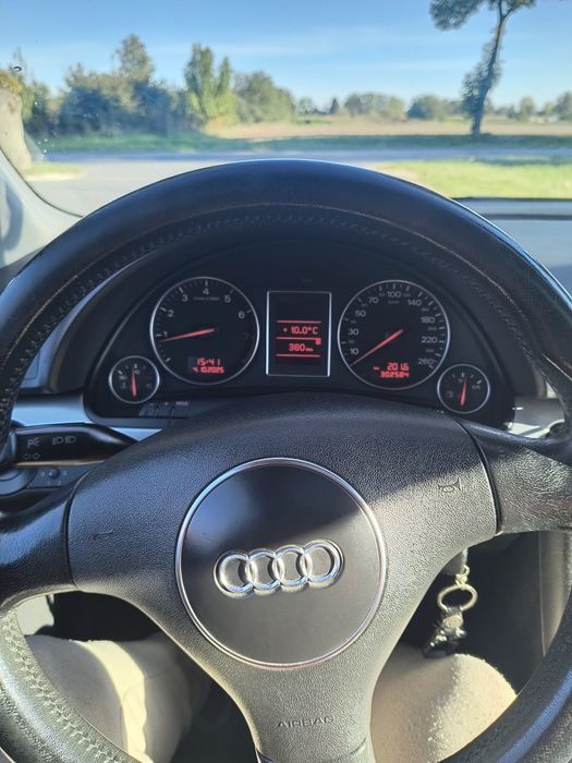 Audi a4 b6 2.4 V6 w gazie