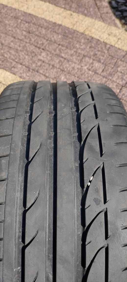 Opony letnie bridgestone 255/40/18