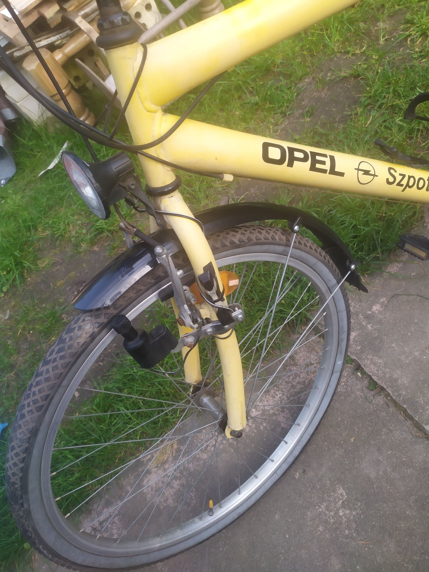Sprawny Żółty rower 26" Opel Szpot
Pamiątka PRL