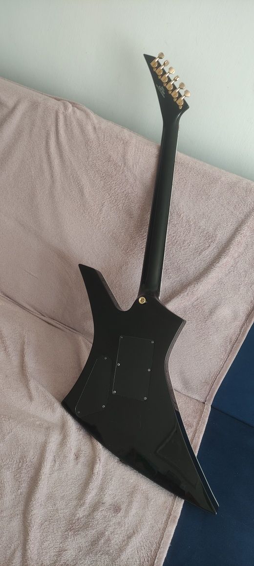 Jackson X Series Kelly KEX IL Gloss Black/Gold