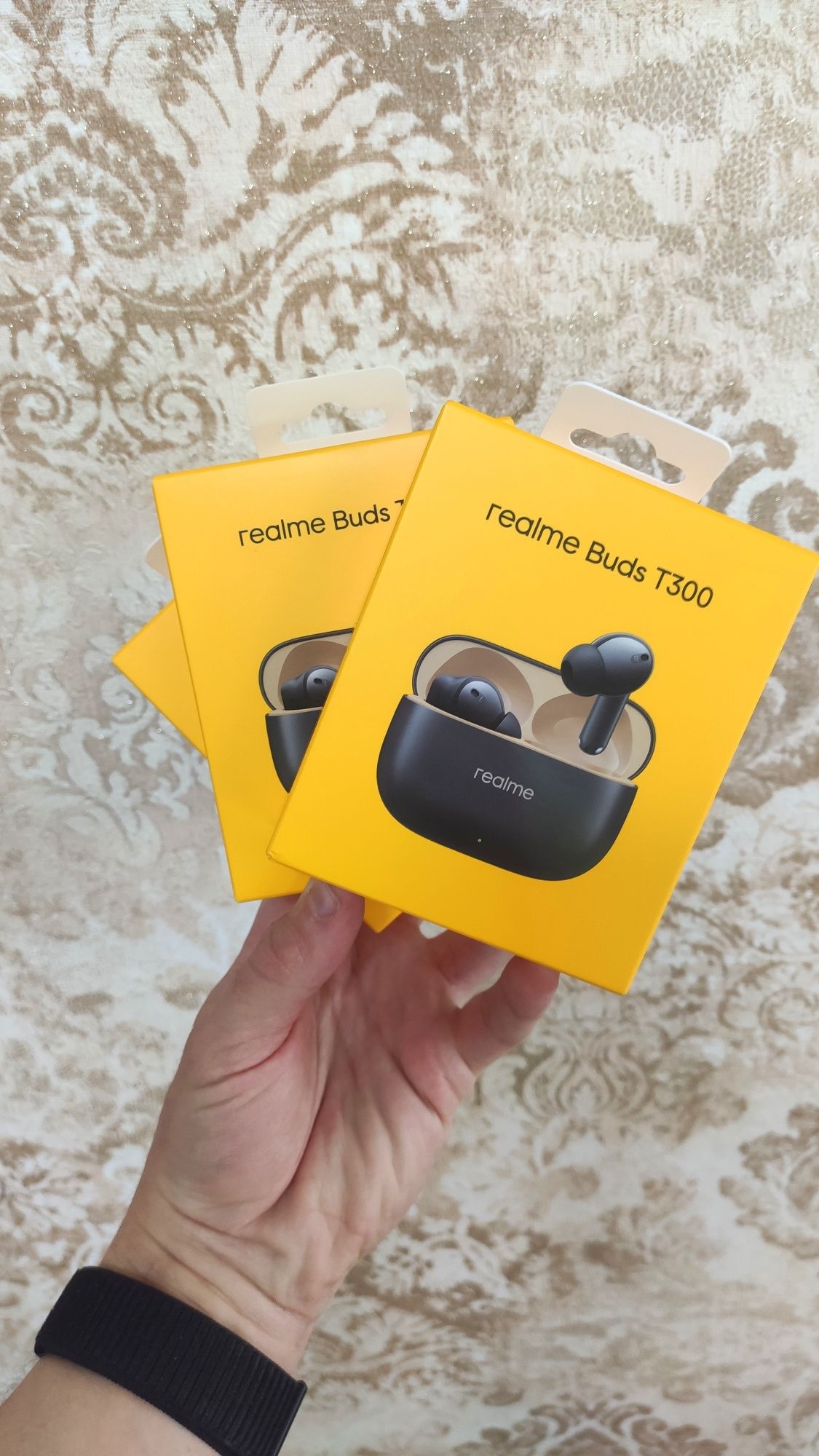 Realme buds T 300