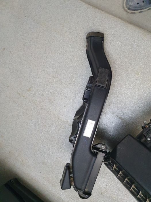 Корпус фільтра хобот Toyota Rav 4 V50 розборка 2019-2023р оригінал