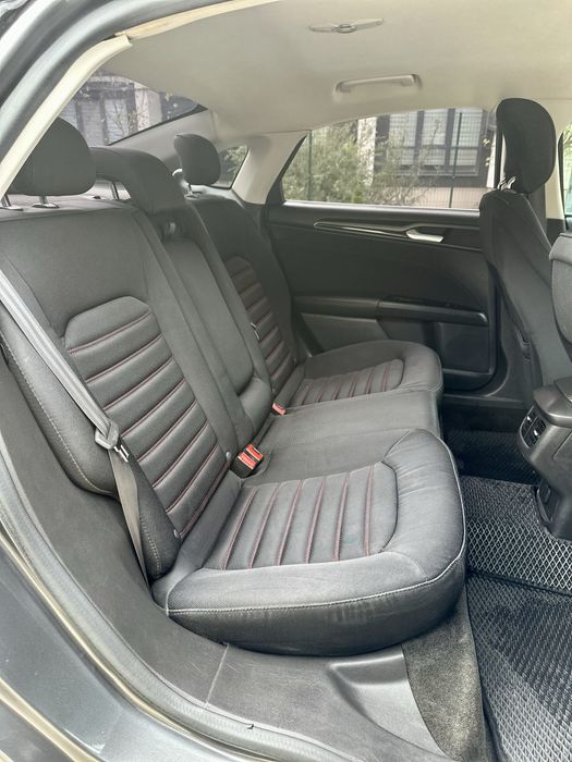 Продам FORD FUSION 2015 рік,2.5 ГБО,Автомат.