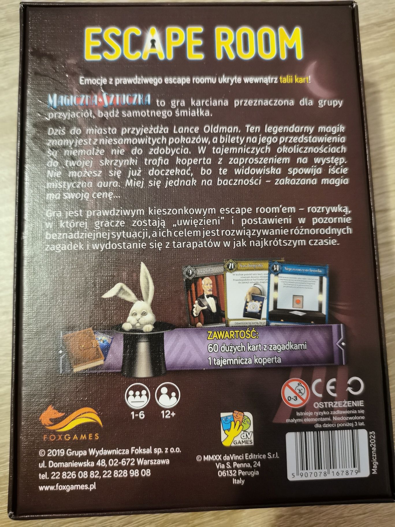 Escape room magiczną sztuczka kieszonkowa gra karciana