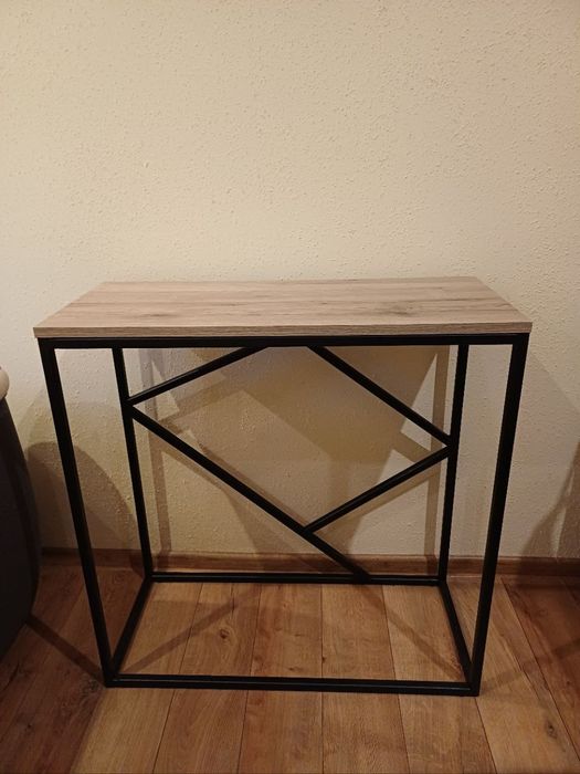 Konsola w stylu loft