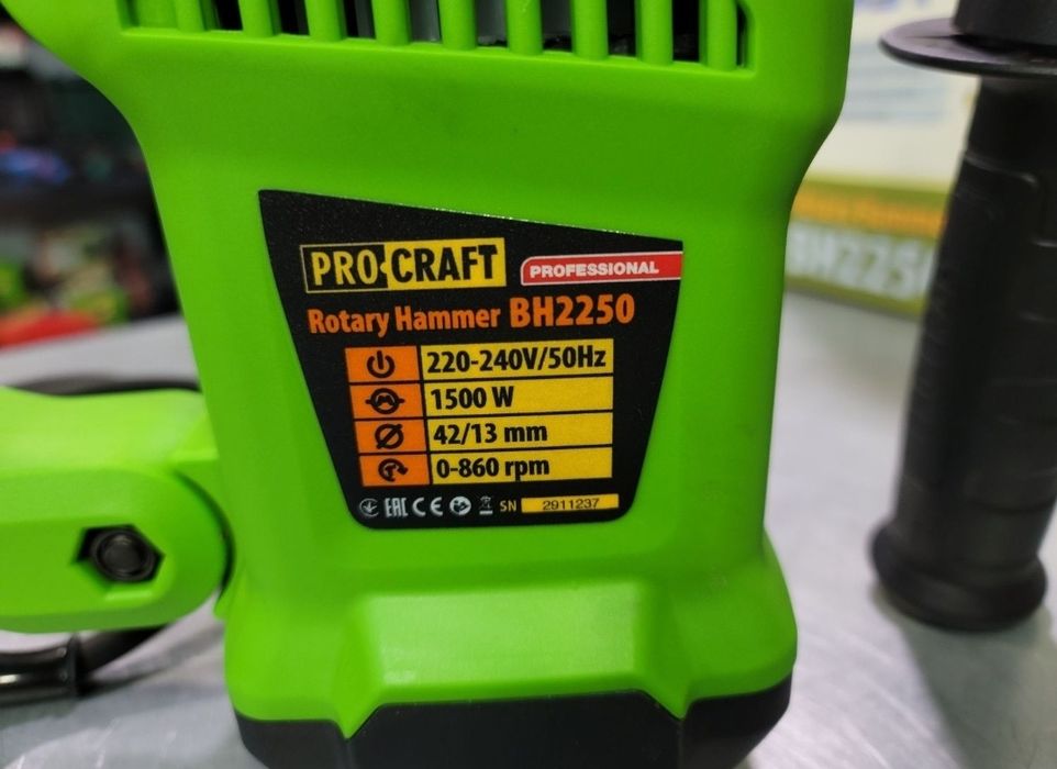 6Дж 1500Вт Перфоратор ProCraft 2250 Гарантия 36мес Набор буров Зубил