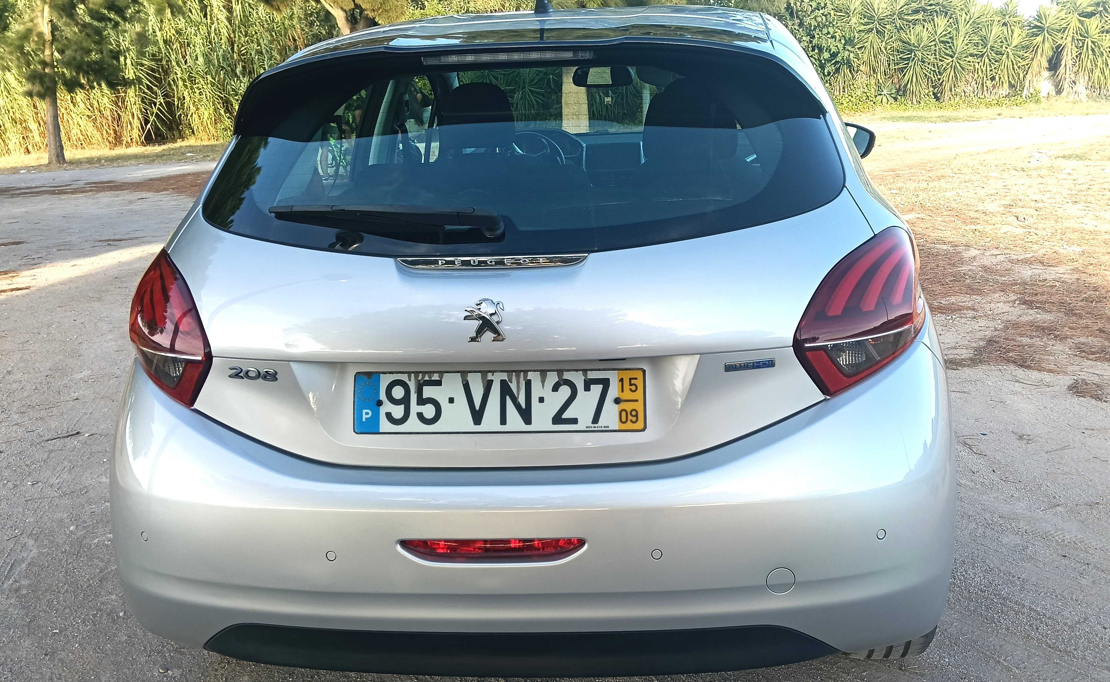 Peugeot 208 1.6 Blue HDi Allure – diesel económico