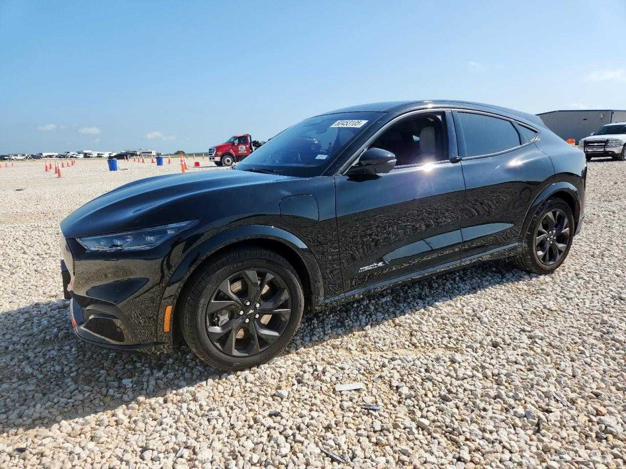 2023 Ford MUSTANG MACH-E Premium