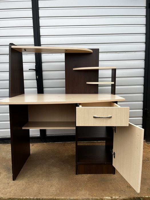 Стол письменный компьютерный детский