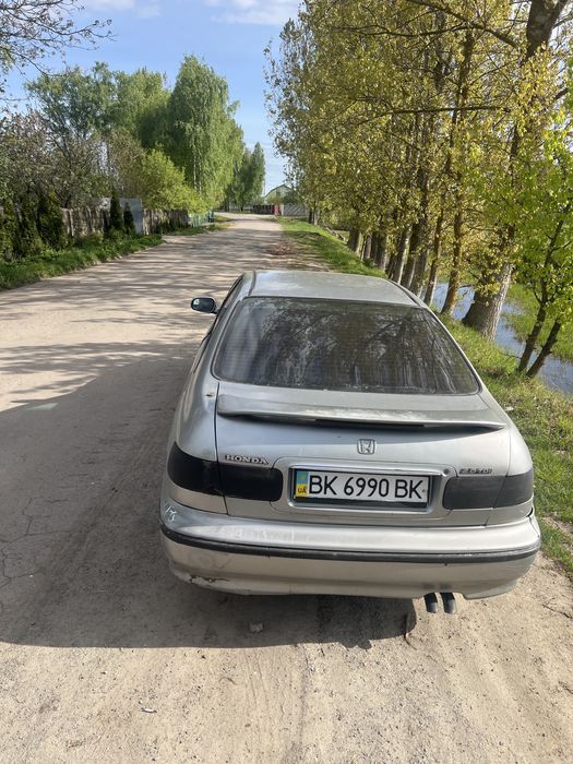 Продам хонда акорд1995