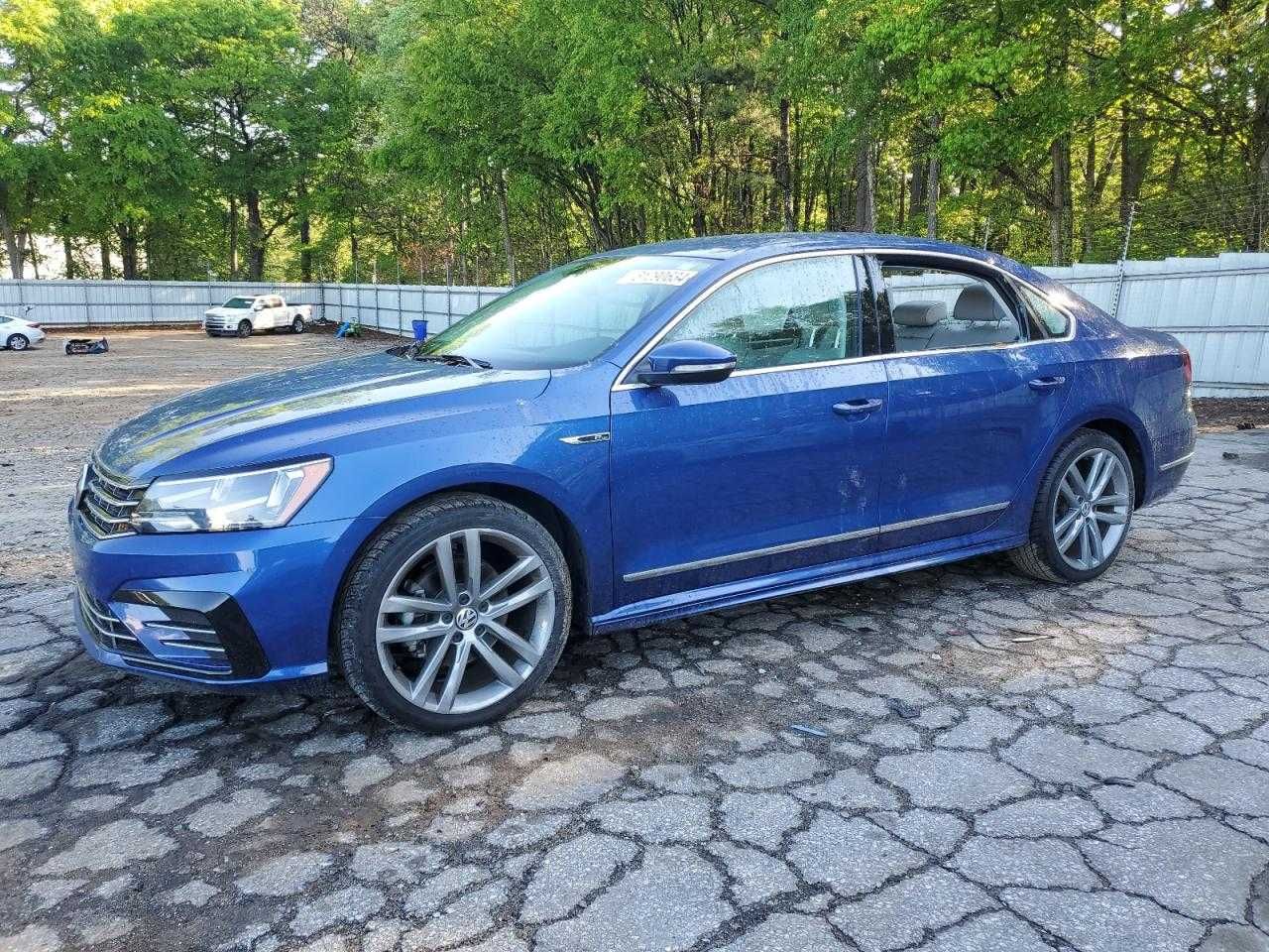 2017 Volkswagen passat r-line