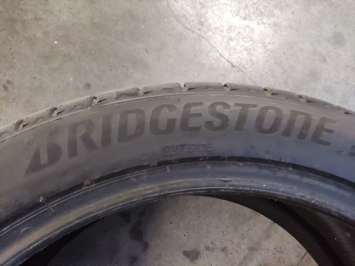 Bridgestone alensa 001 285/40r21
