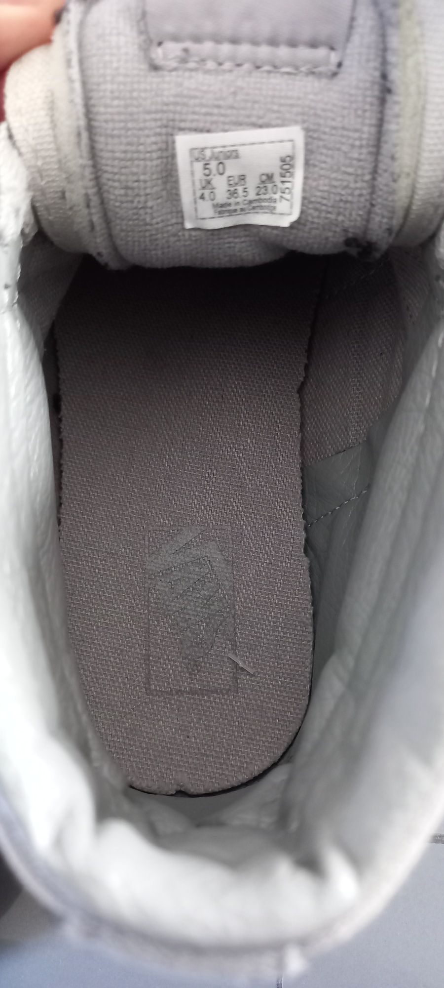 Sapatilhas Vans Cinza