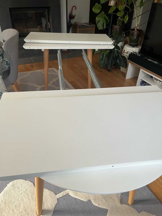 Stół okrągły rozkładany