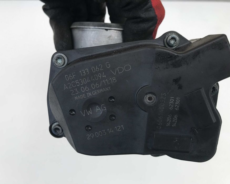 Дросельна заслонка Volkswagen CC. Golf 6. Jetta - 1.8TSI - 2.0TSI