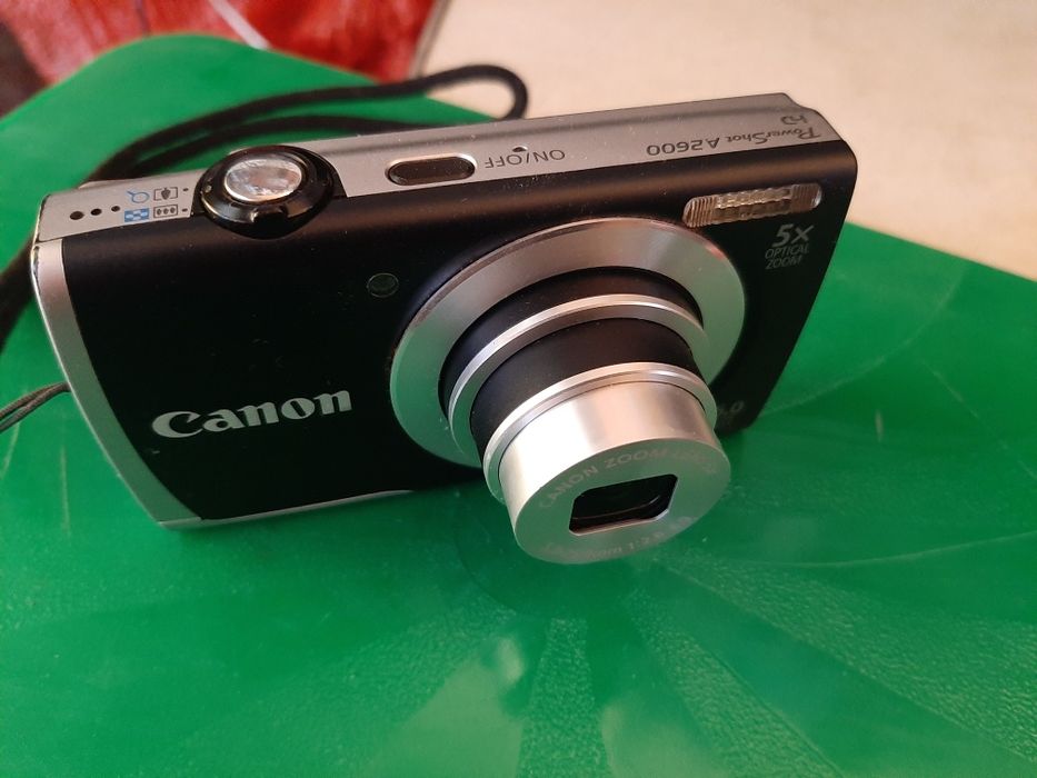 Цифровой фотоаппарат Canon