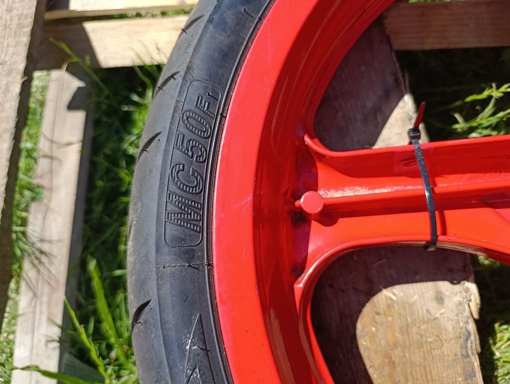 Aprilia RS 125 RS125 koło przód przednie opona felga czerwona czerwone