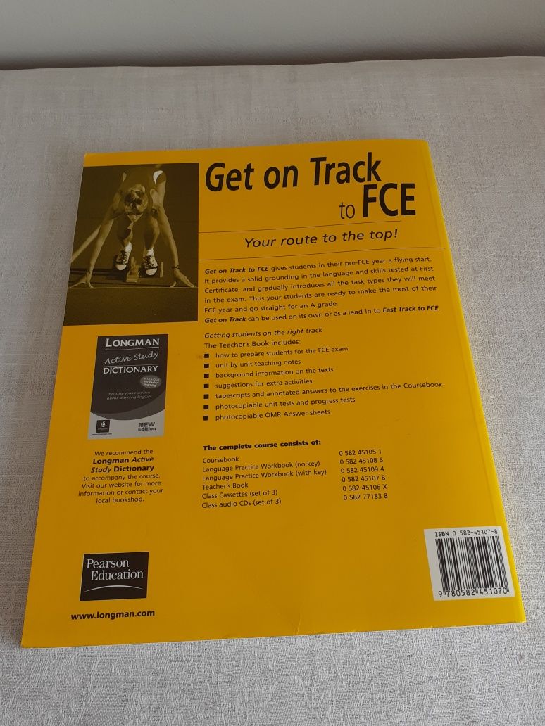 Get on Track to FCE Teacher 's Book