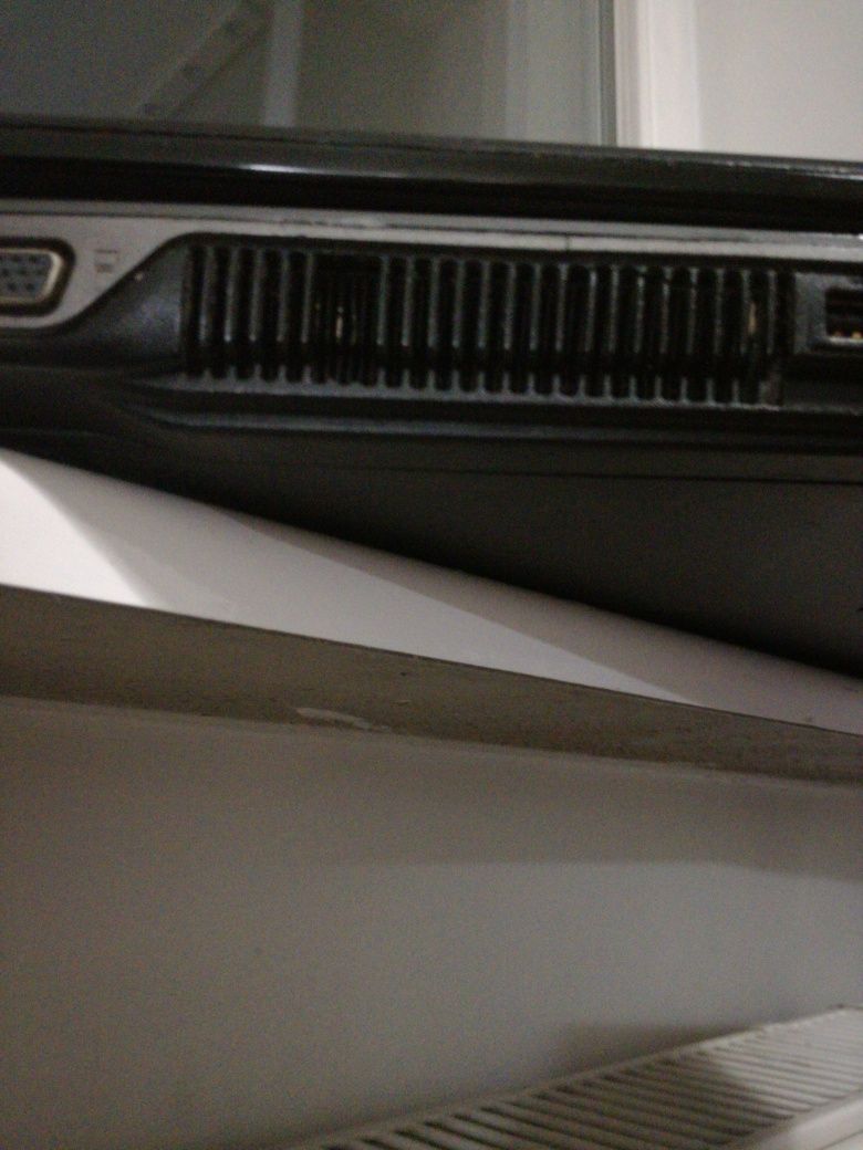 Asus X57V - laptop