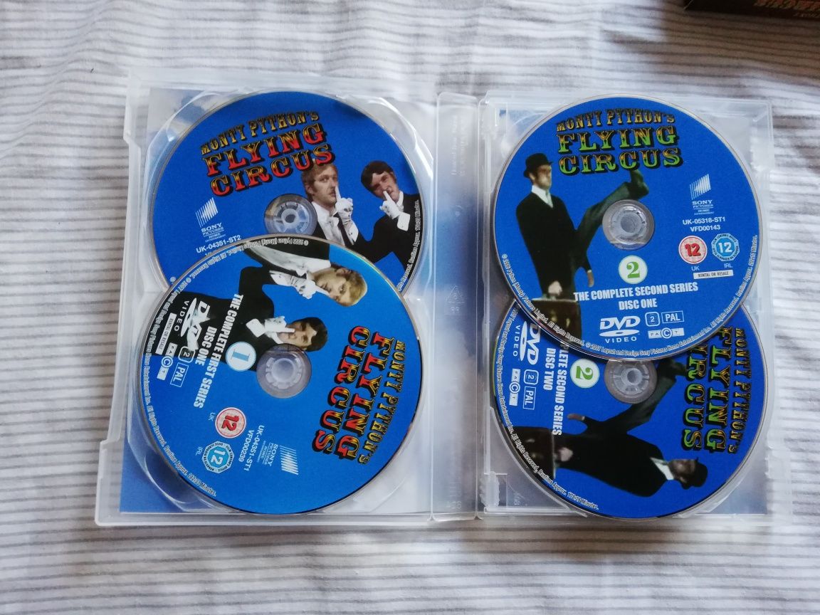 Colecção completa Monty Python - Flying Circus em dvd (portes grátis)