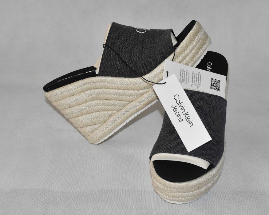 Calvin Klein Jeans espadryle czarne koturn wsuwane r.39