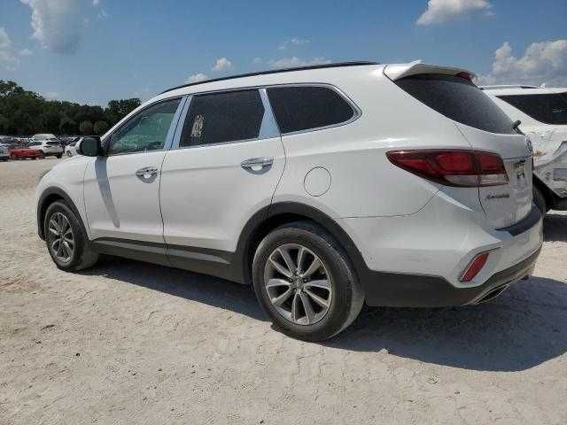 Hyundai Santa Fe Se 2017 року