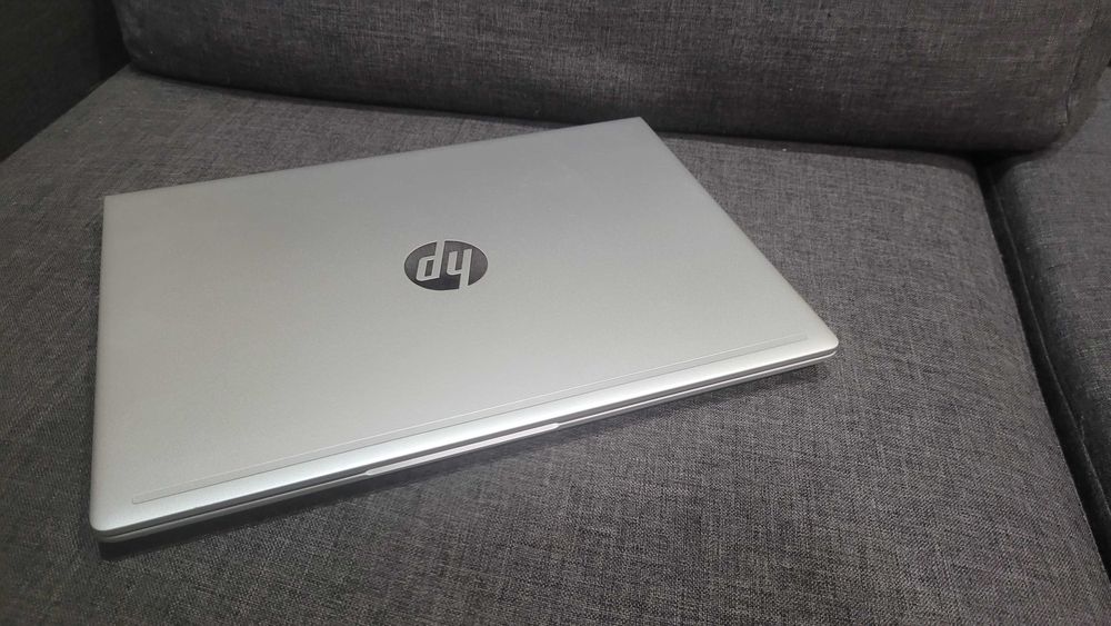 Ноутбук HP 440 G7 i5/8/256 сенсорний