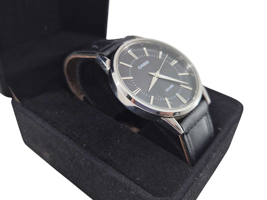 Zegarek casio MTP-1303