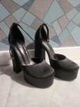 Buty na slupku obcasie czarne eleganckie platforma Deezee rozmiar 40