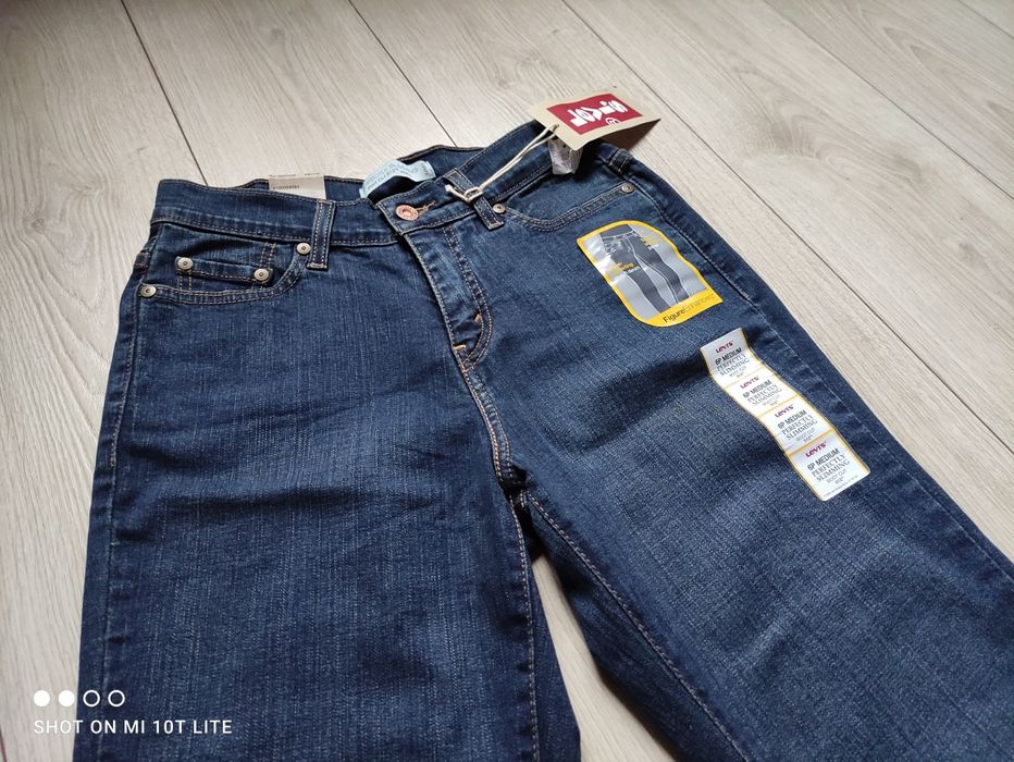 Nowe z metką oryginalne Levi's spodnie jeansowe dżinsy wysoki stan