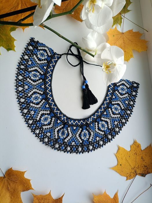 Силянка з чеського бісеру