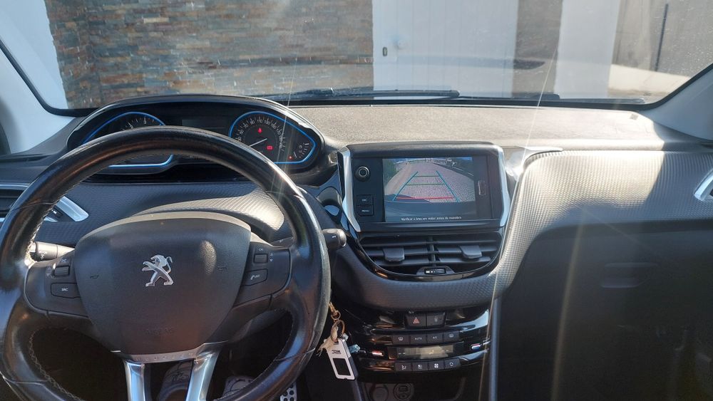 Peugeot 208 1.6 2017