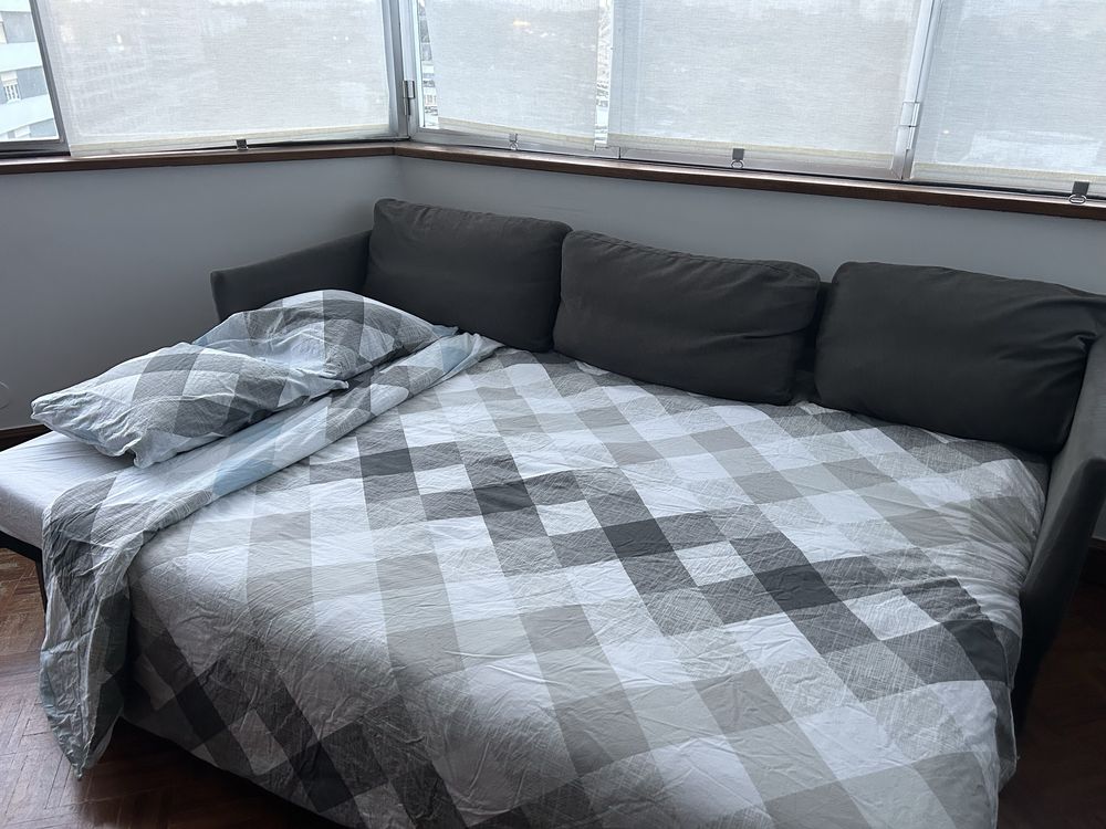 Sofá cama casal em bom estado
