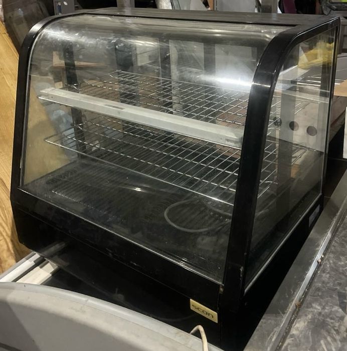 Кондитерська вітрина Scan