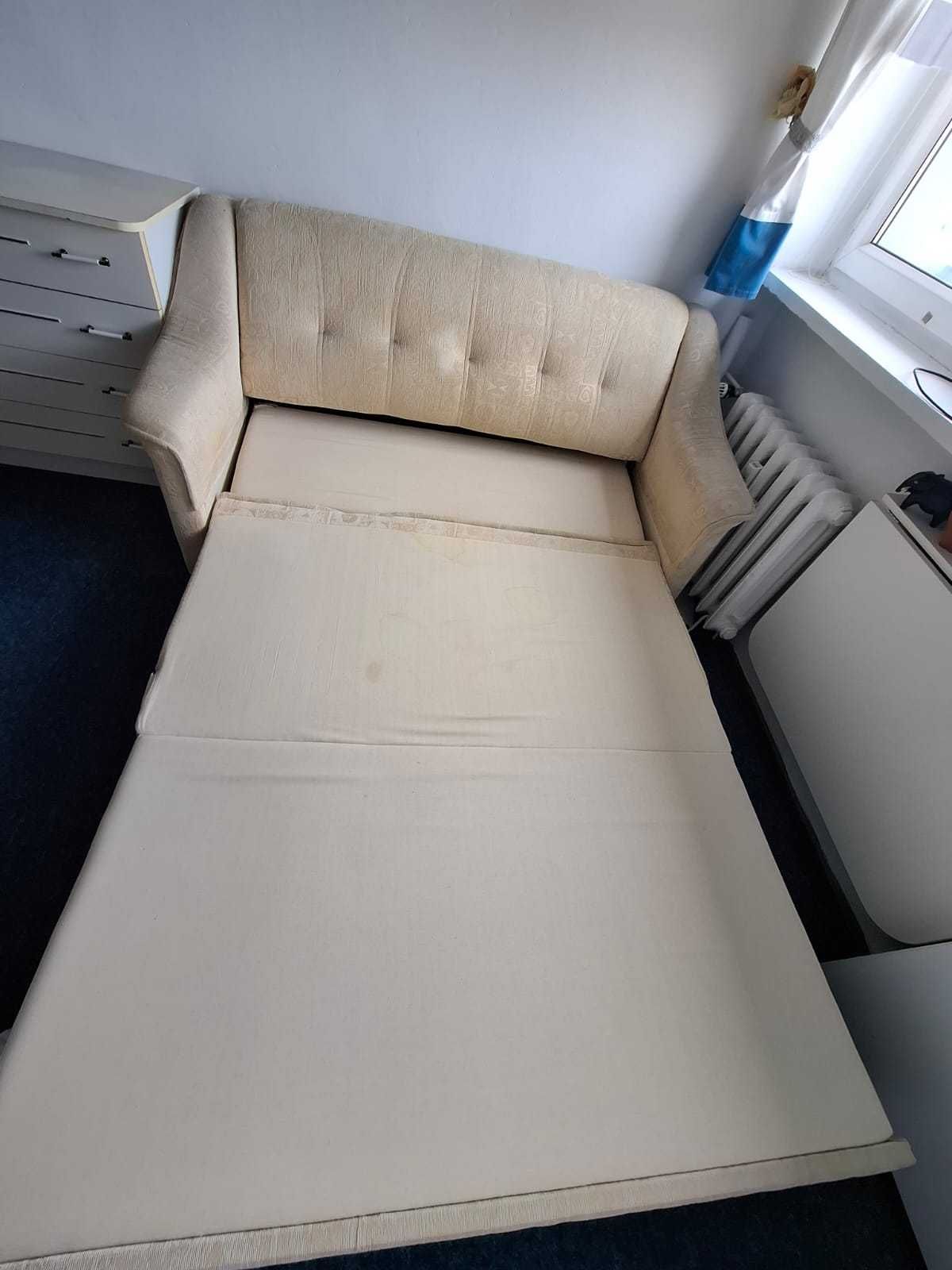 Sofa rozkładana ze skrzynią na pościel używana