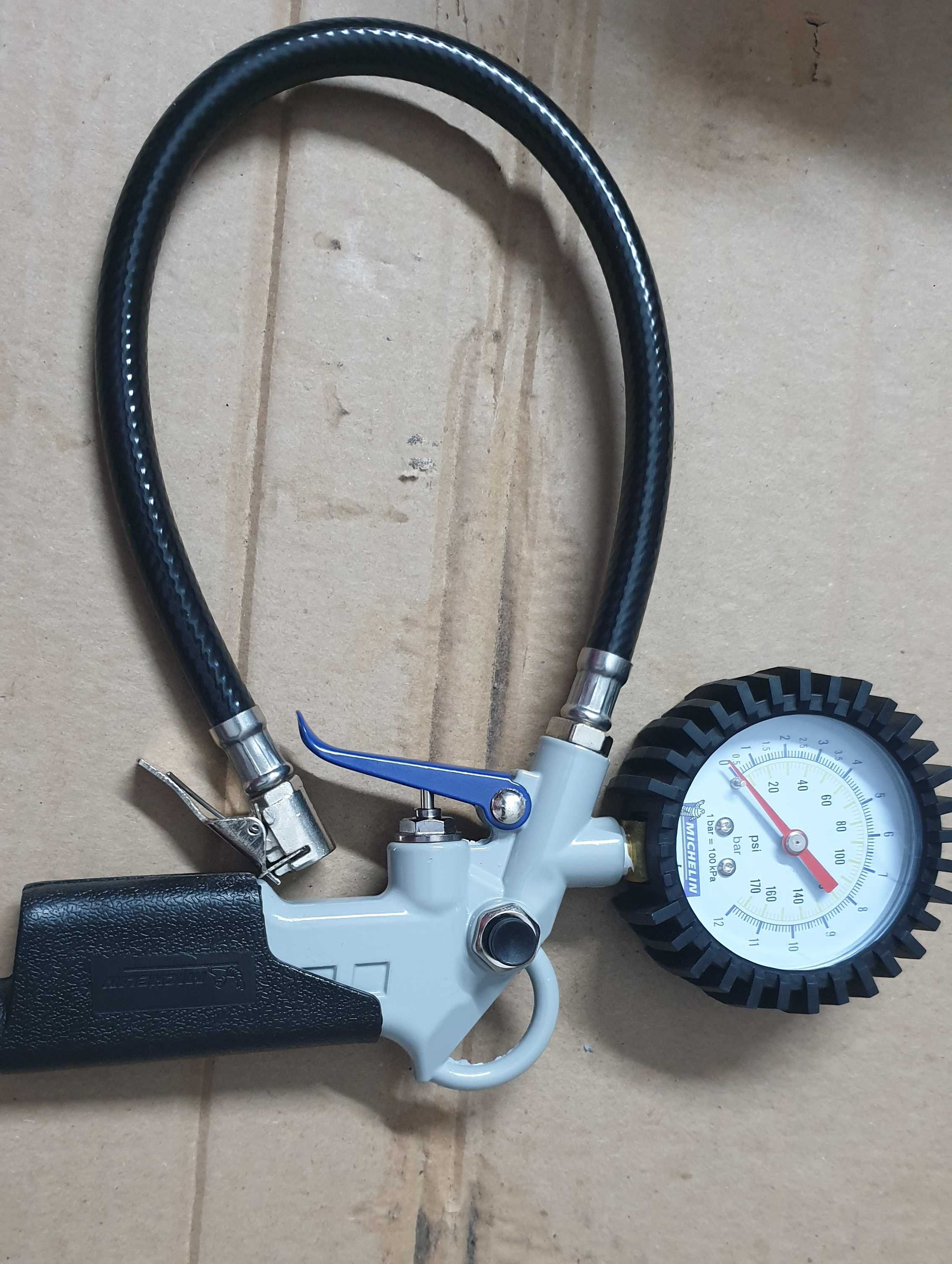 Pistola de Pressão Michelin - ar, encher pneus
