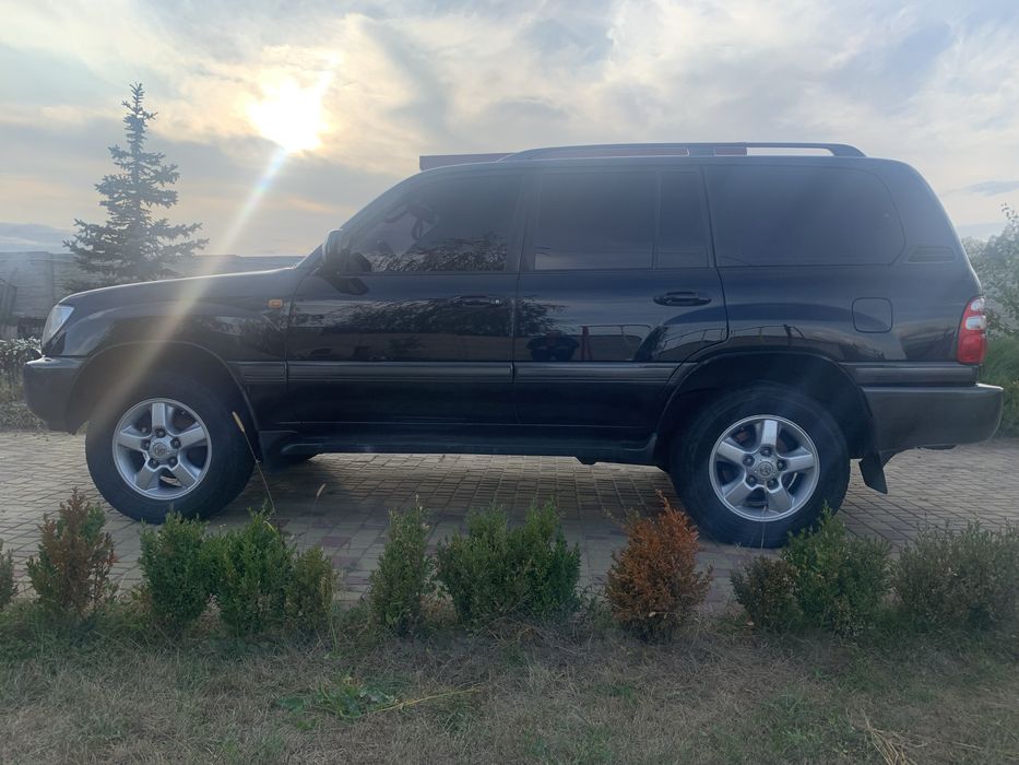 Тойота (Toyota)J10 Land Cruiser 100