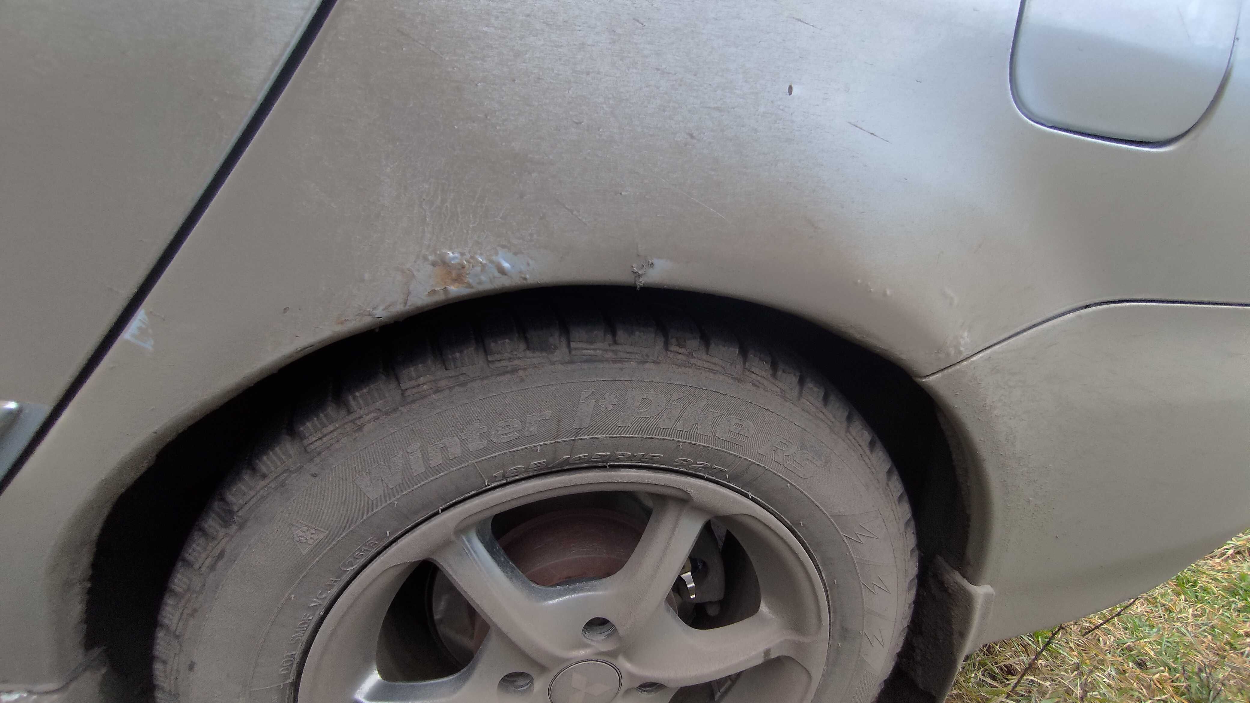 Mitsubishi lancer 9 1.6