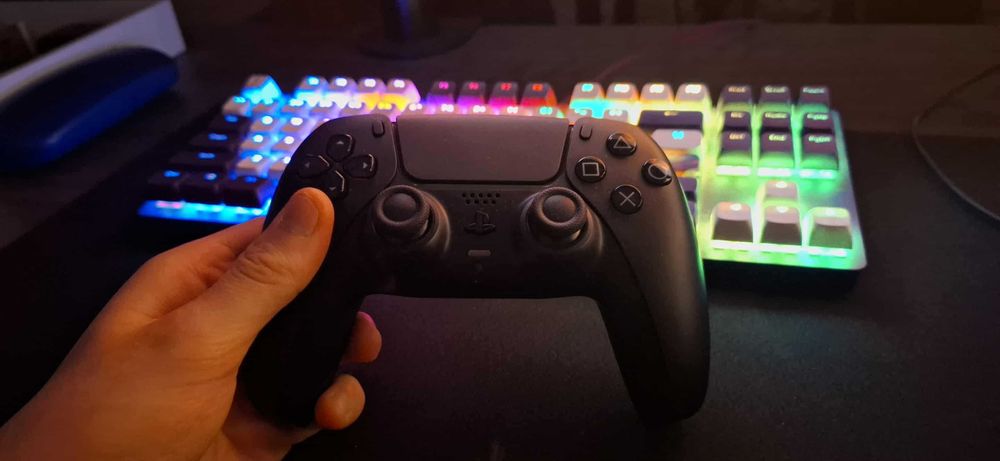 Kontroler bezprzewodowy SONY DualSense