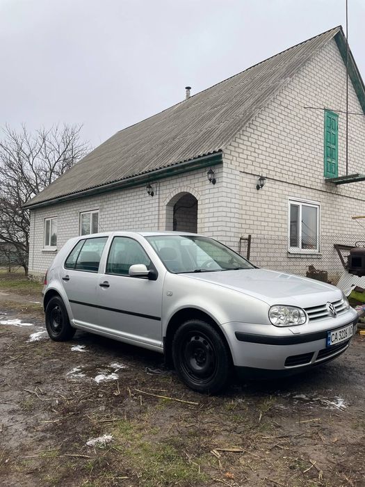 Golf 4 1.6 в хорошому стані
