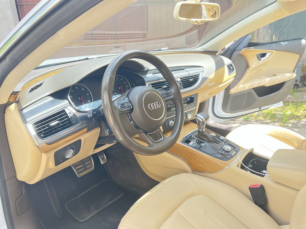 Audi A7 4g 2012 рік 15000$