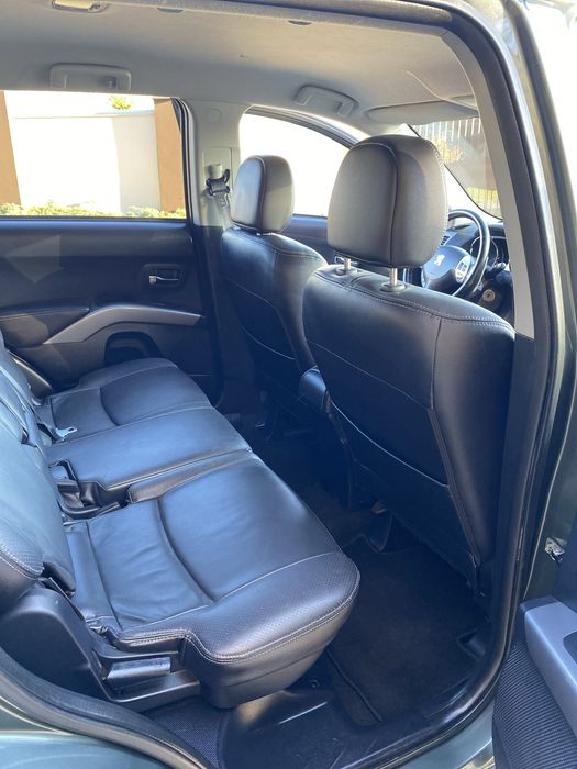 Peugeot 4007, 2010 рік