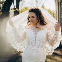 Весільна сукня по силуету Рибка,свадебное платье с шлейфом