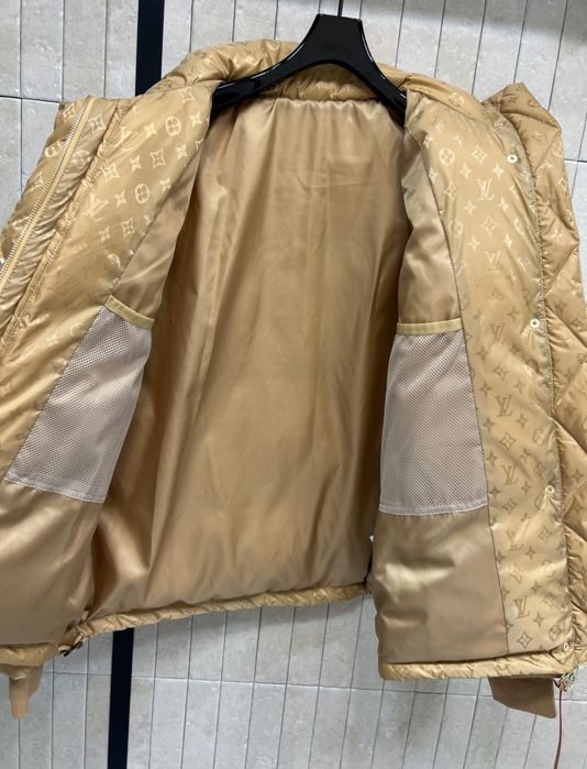 Kurtka puchowa Louis Vuitton