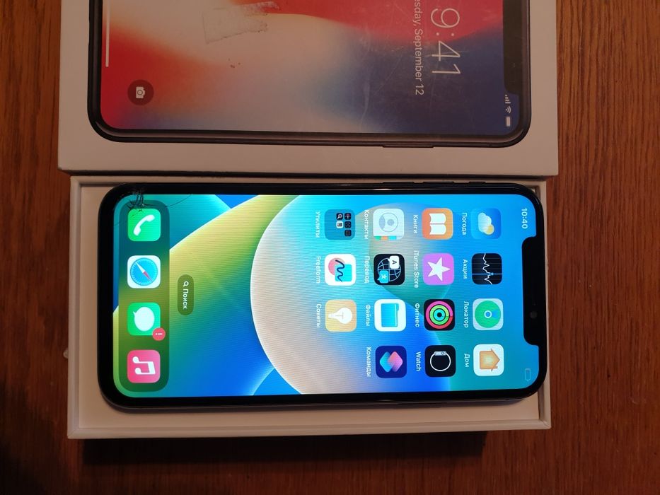 Айфон Х. Память 64 Гб. Батарея 100%.