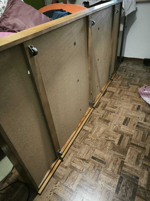 Vendo Cama com dois Colchões Ortopédicos (Bom Estado)