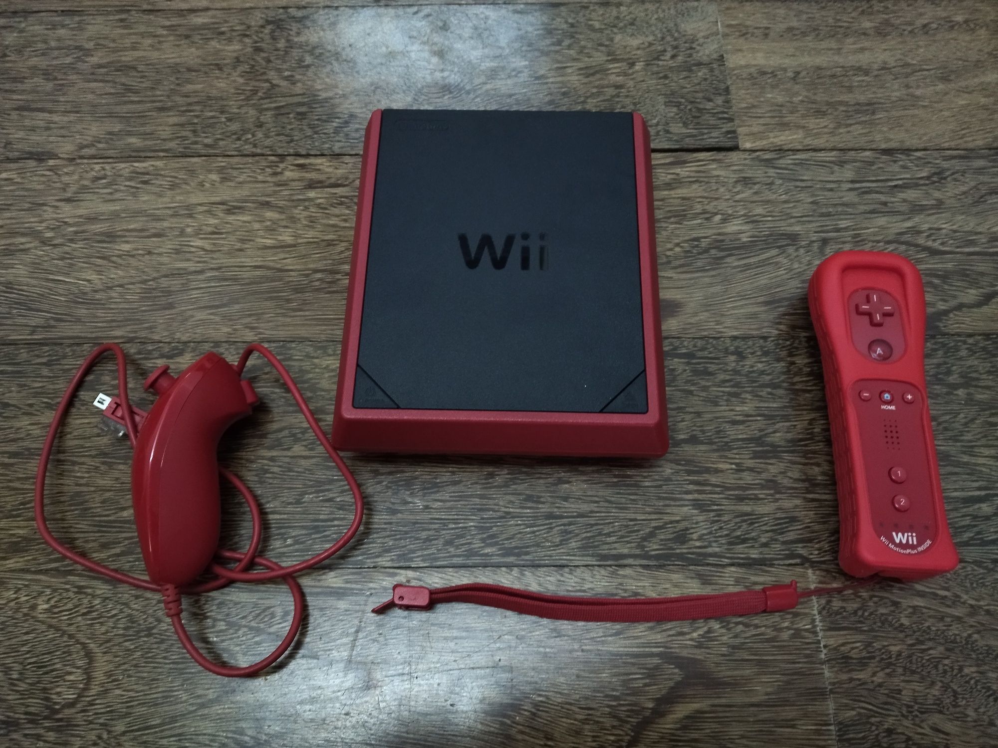 Nintendo Wii mini com 3 jogos